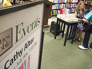 Cathy Alter book reading and signing at Georgetown Barnes and Noble